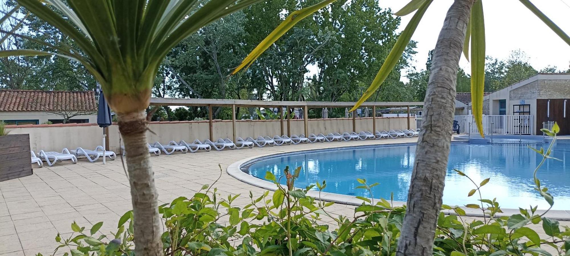 Mobilhome L'Oasis Camping Le Clos Cottet Angles  Extérieur photo